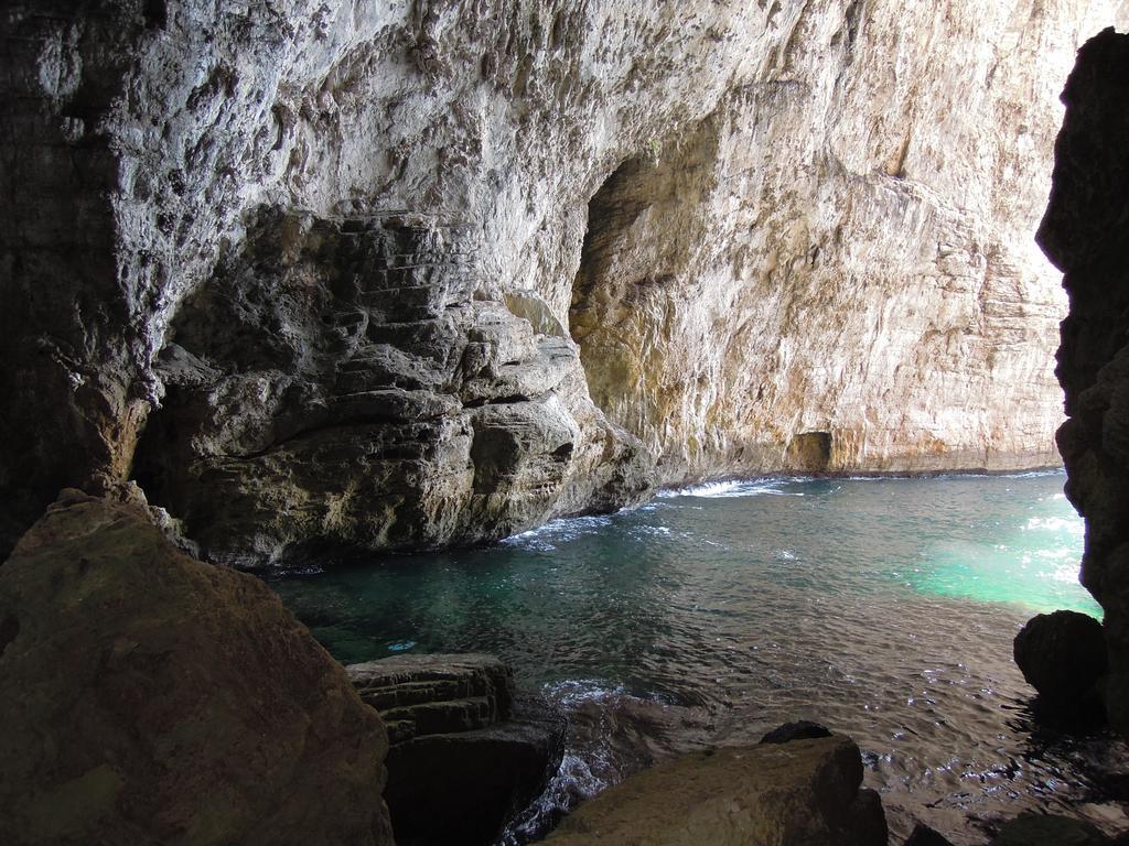 Апартаменти Cento Passi Dal Mare Гаета Номер фото